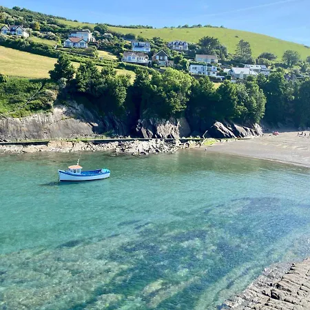 'Sandy Bottom' - Apartment By The Sea Combe Martin Exterior photo