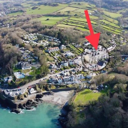 'Sandy Bottom' - Apartment By The Sea Combe Martin Exterior photo